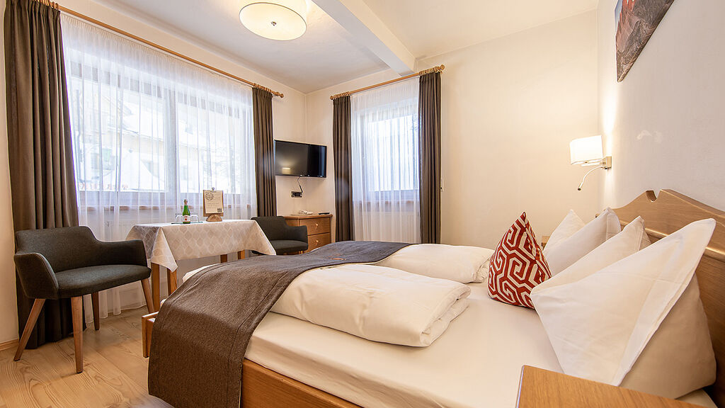 Garni Lanterna Verde