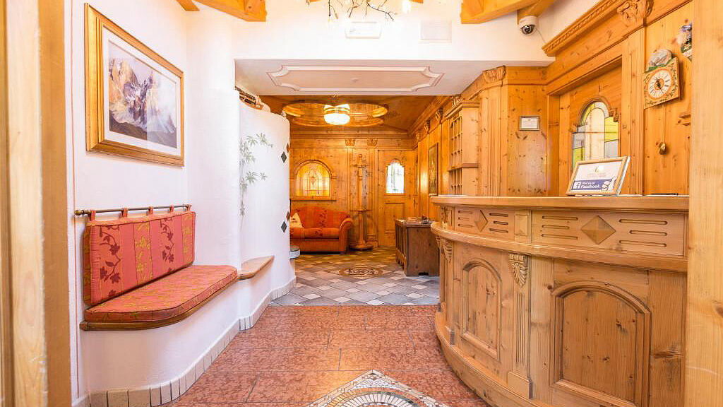 Garni Lanterna Verde