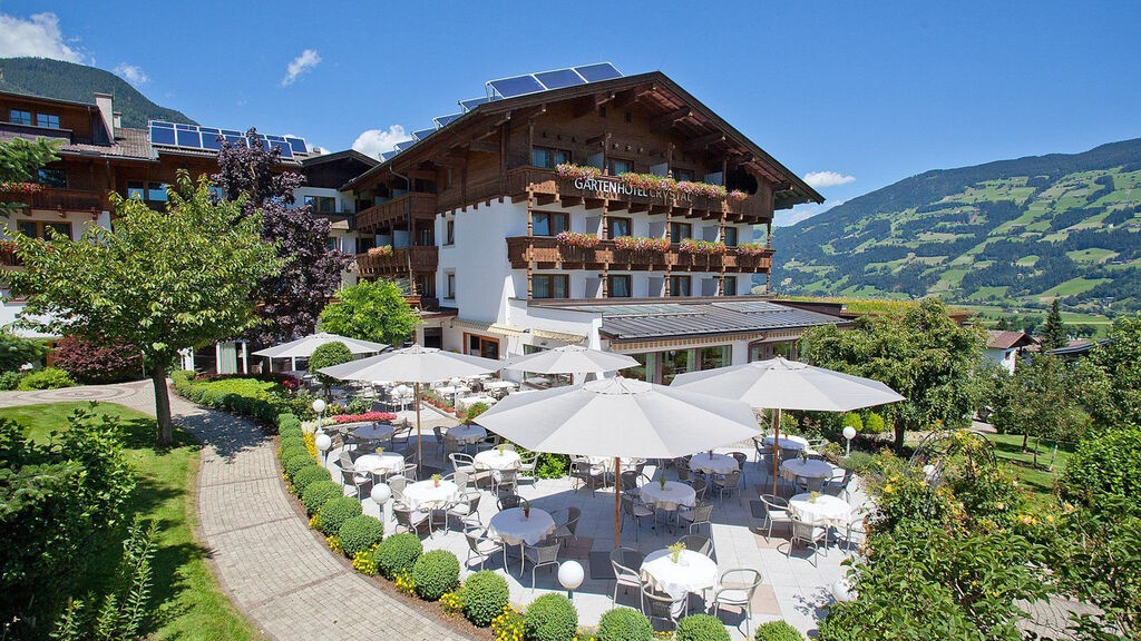 Gartenhotel Crystal