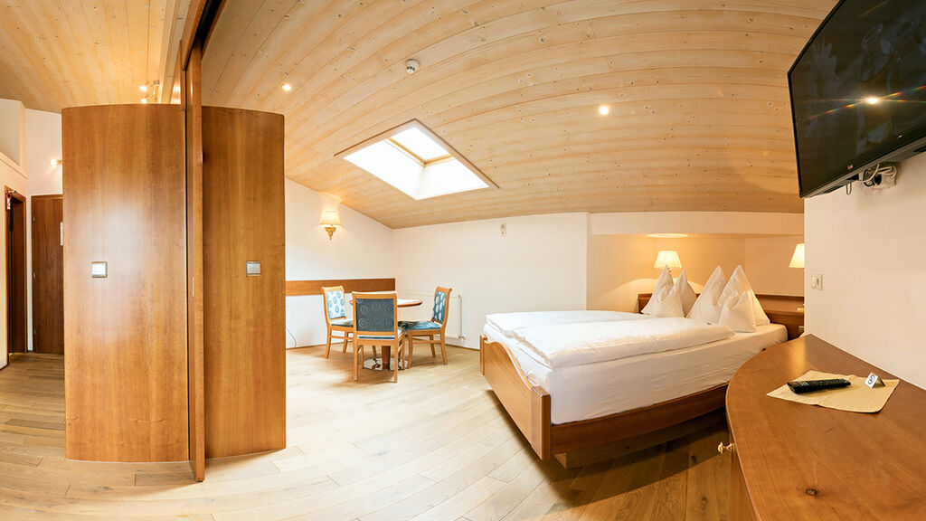 Gartenhotel Crystal