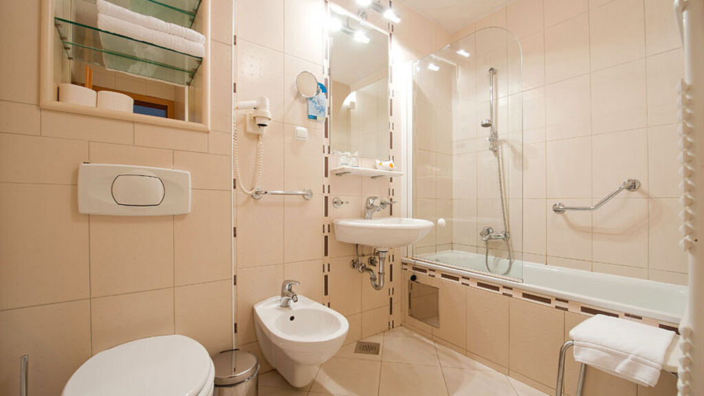 Hotel Kompas - se skipasem