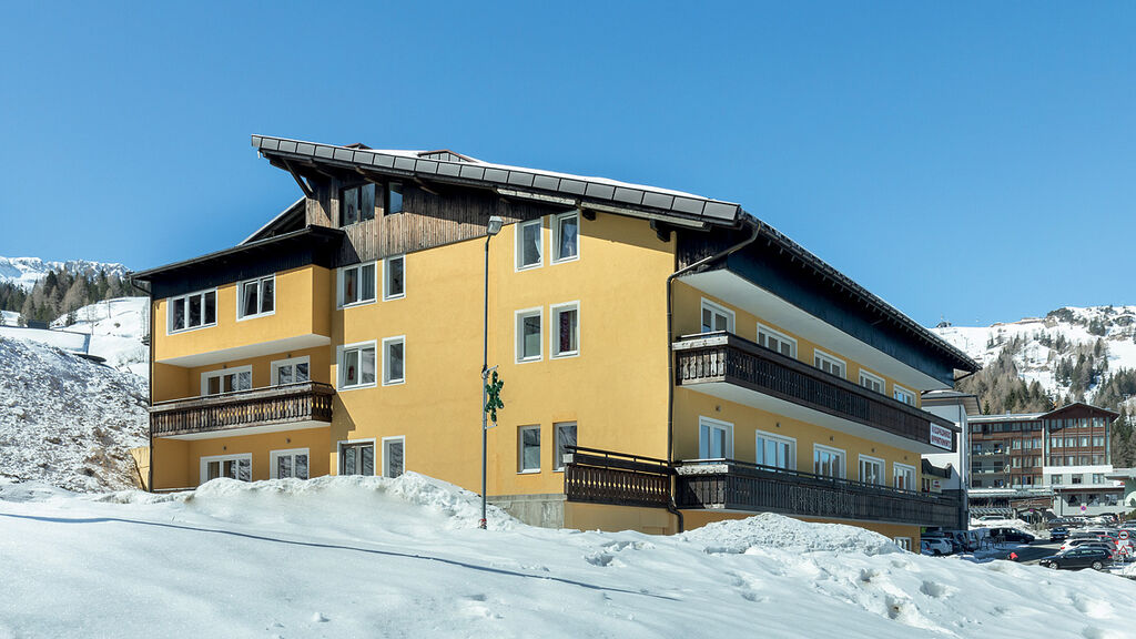 Apt. dům Nassfeldhaus se skipasem