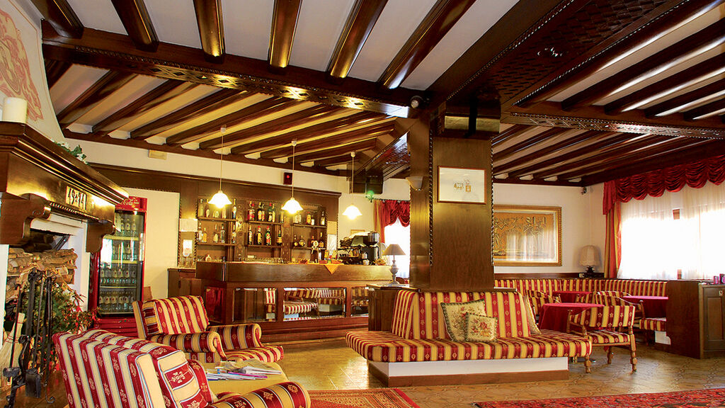 Alpine Hotel San Valier autobusem