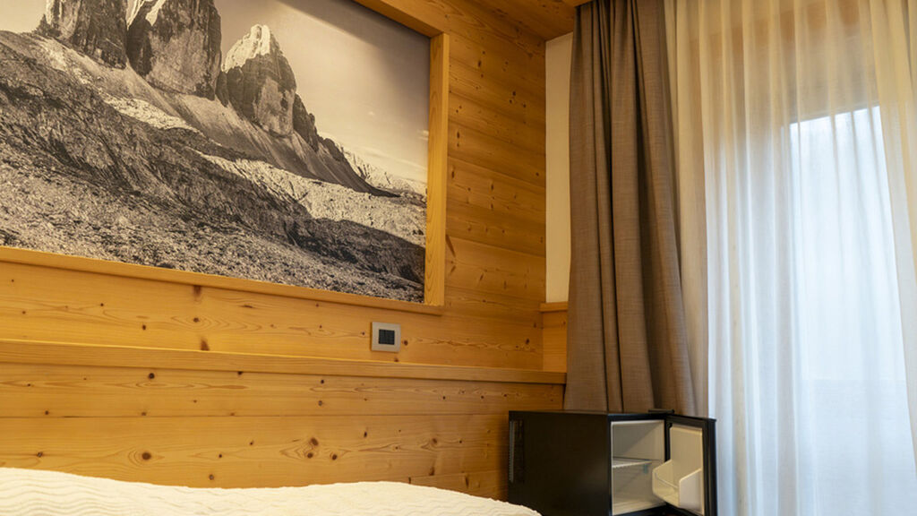 Serena - Tre Cime Views