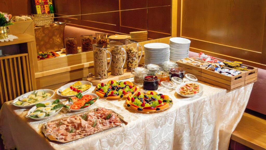 Serena - Tre Cime Views