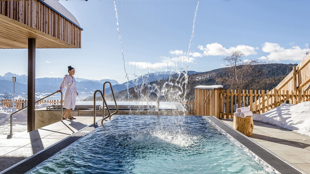 Tratterhof Mountain Sky