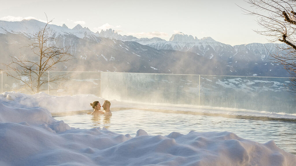 Tratterhof Mountain Sky