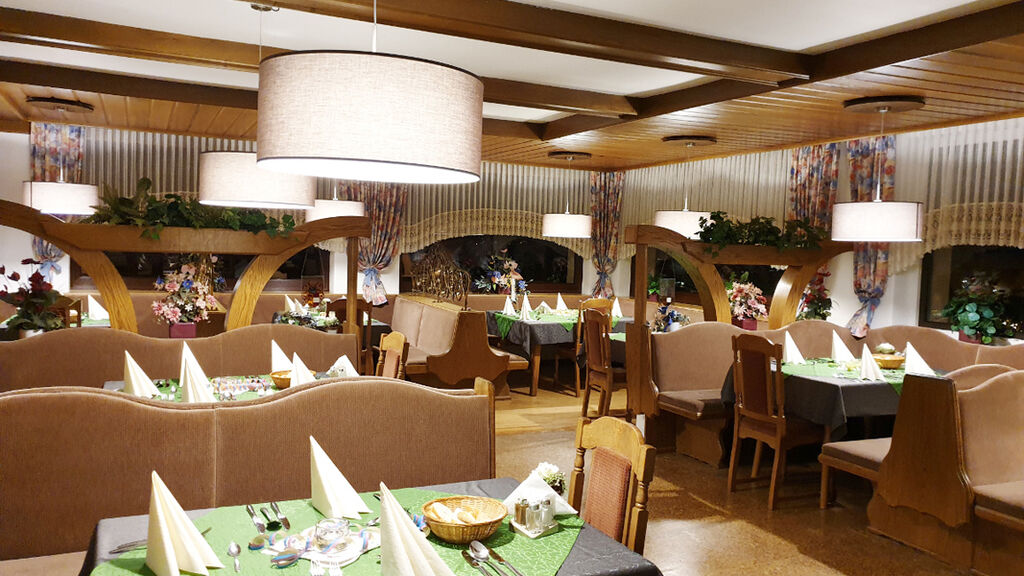 Hotel Pension Oswald se skipasem