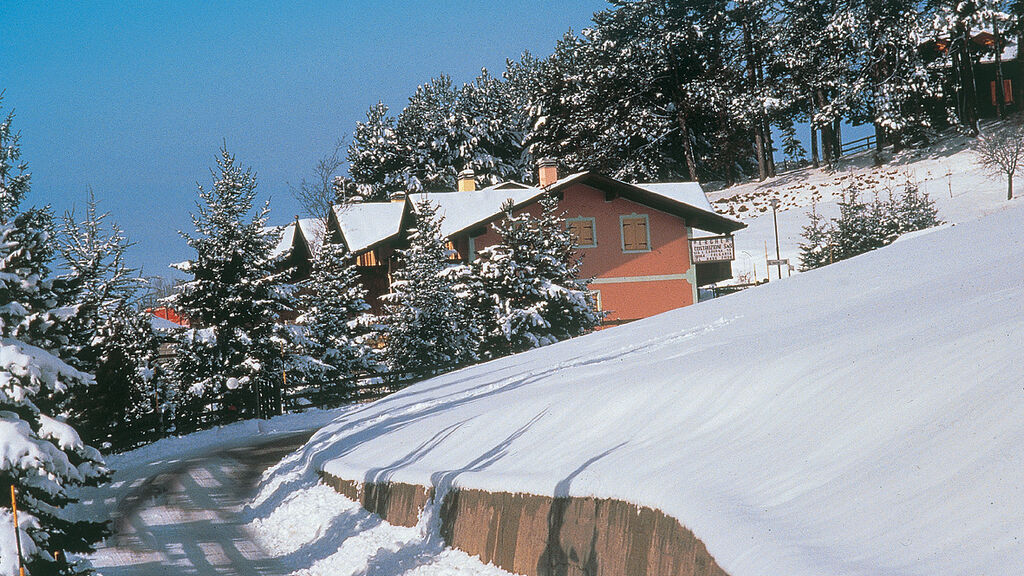 Alpine Smart Residence