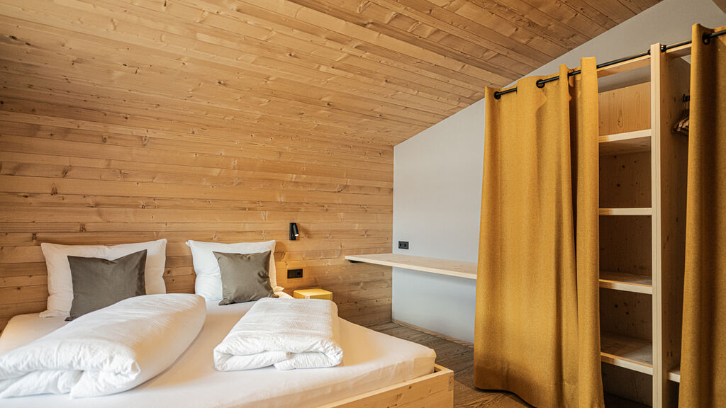 Apartments Prati di Croda Rossa