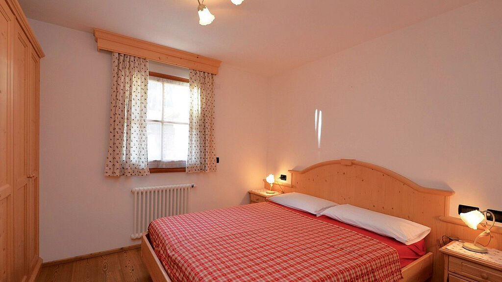 Apt. dům Pozza di Fassa