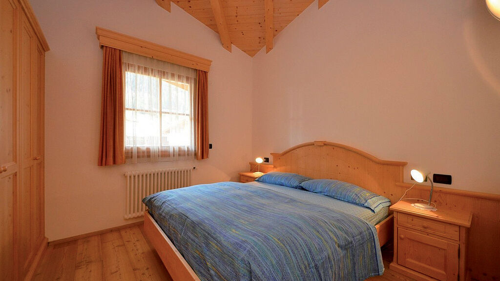 Apt. dům Pozza di Fassa