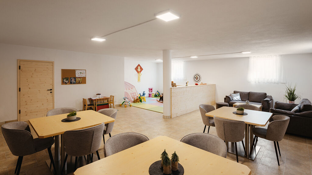 Chalet Penthouse Zirm