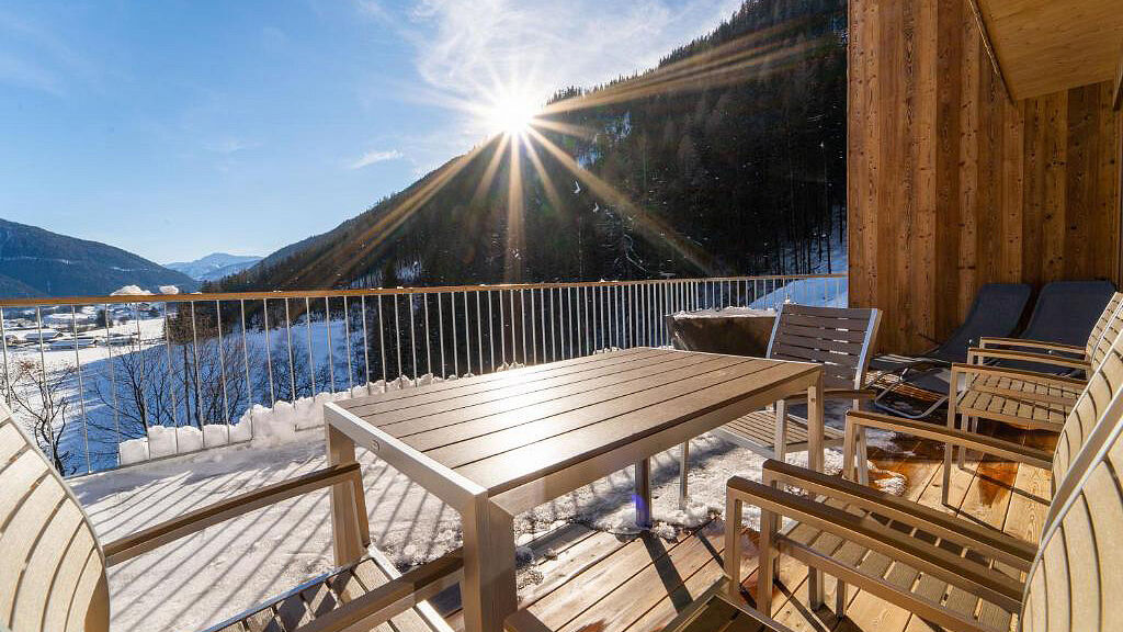 HOCHoben Chalets & Mobilhomes se skipasem