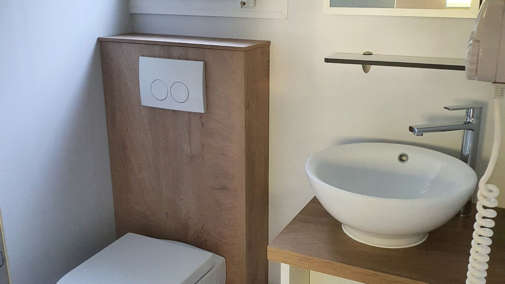 HOCHoben Chalets & Mobilhomes se skipasem