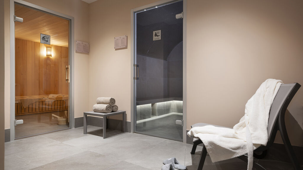 MANAKA Residence & Spa