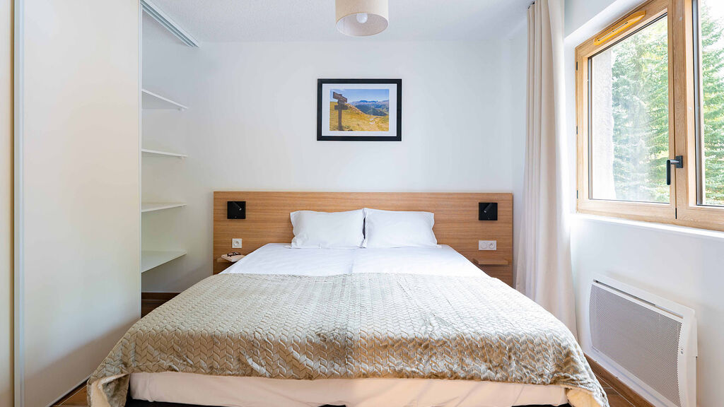 Residence Arya Living Stone