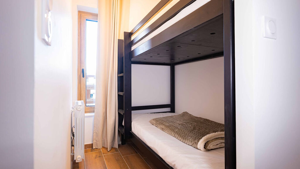 Residence Arya Living Stone