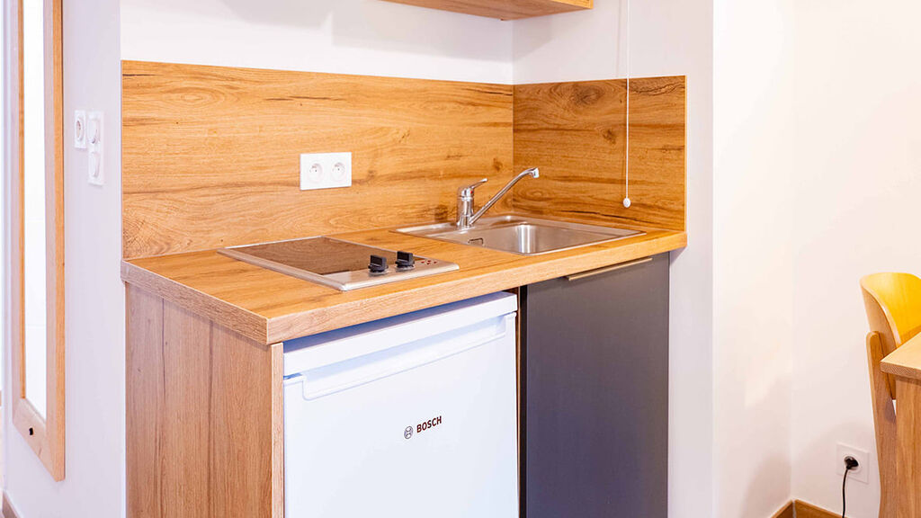 Residence Arya Living Stone