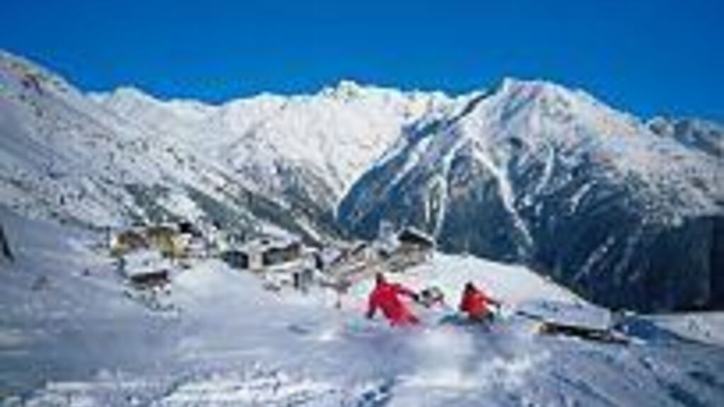 Tiroler Adler, Alp-Resort