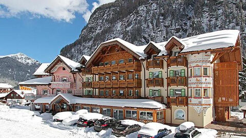 Náhled objektu Gran Chalet Soreghes Vital, Campitello di Fassa, Val di Fassa / Fassatal, Itálie