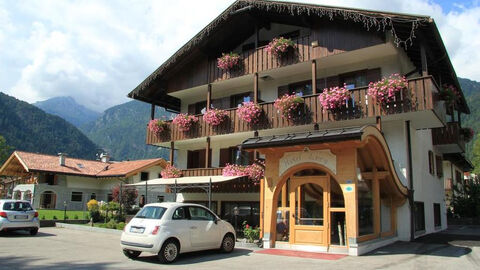 Náhled objektu Lory, Pinzolo, Madonna di Campiglio / Pinzolo, Itálie