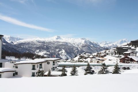 Sestriere / Via Lattea - ilustrační fotografie